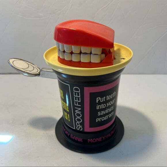 Money Hungry Coin Bank - Picture 3 of 9